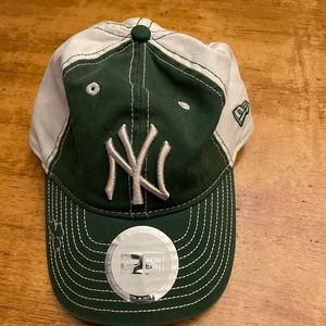 yankees shamrock hat
